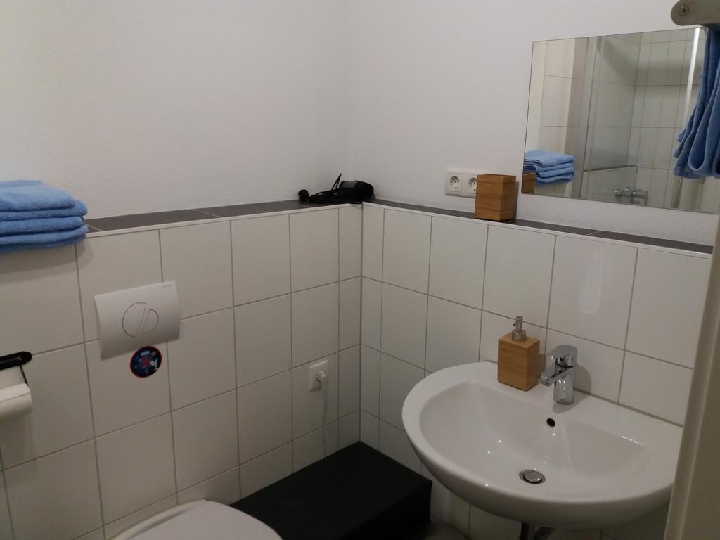 Ferienwohnung Casa Helvetia Rheinhausen Exterior foto